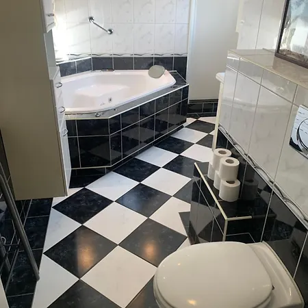 Konukevi Quarles 80 - Free Parking Noordwijk