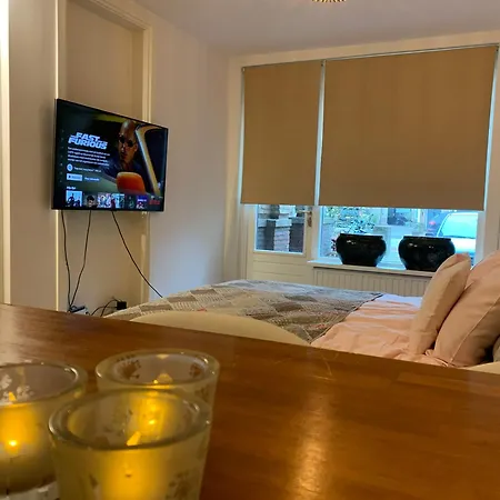 Quarles 80 - Free Parking * نوردفيك