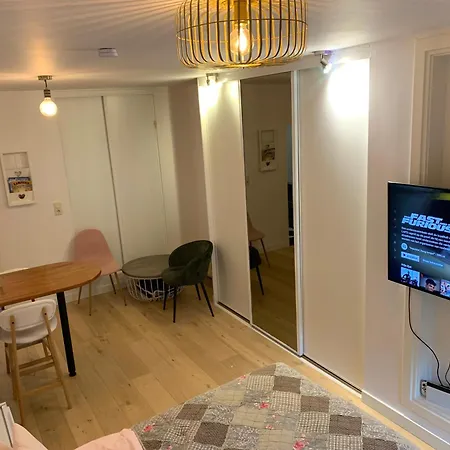 Quarles 80 - Free Parking Pensión Noordwijk